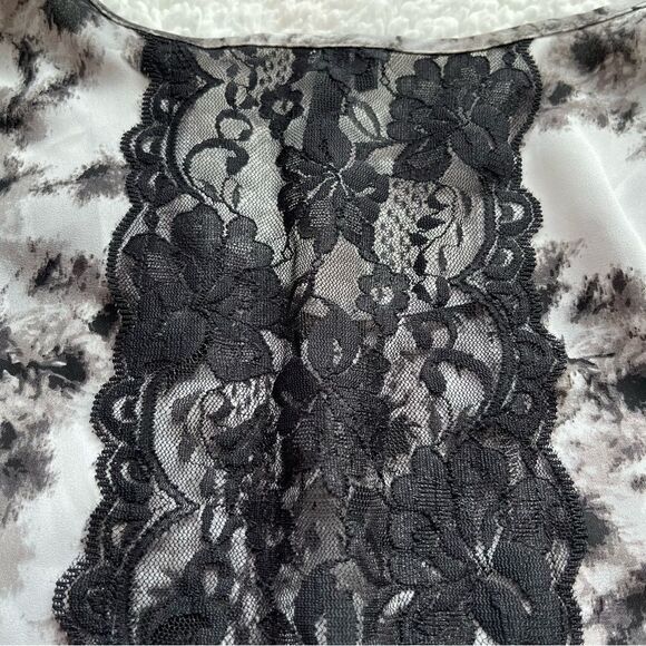 Maurice’s Sleeveless Black And White Top Size S GUC - Picture 6 of 6